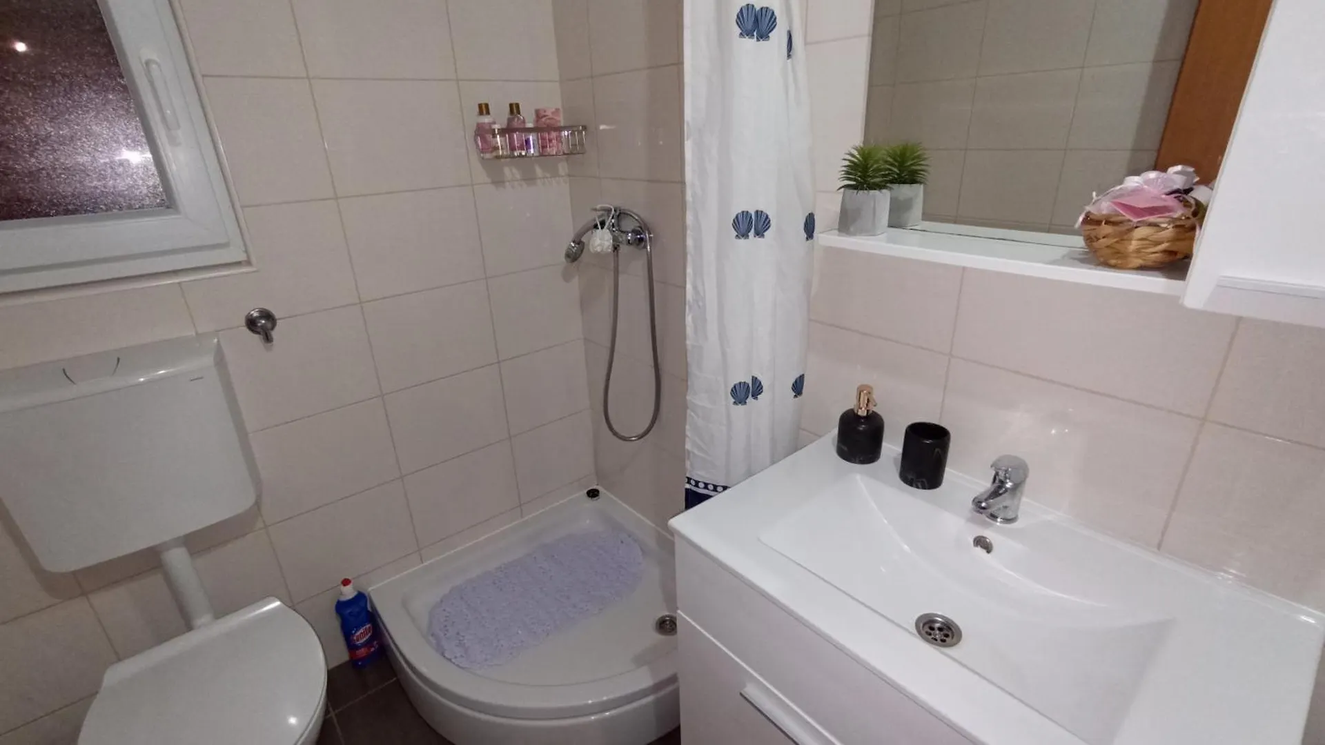 Holiday House Sea Laguna Tkon 0*,  Chorvatsko